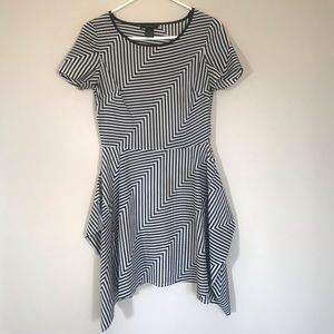 Vertigo Fit & Flare Dress Modern Art XS Stripes